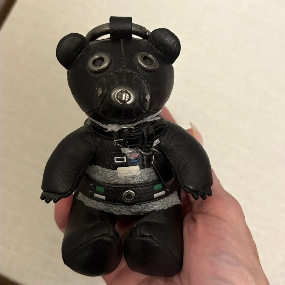 Coach Darth Vader Keychain Charm - Picture 2 of 5